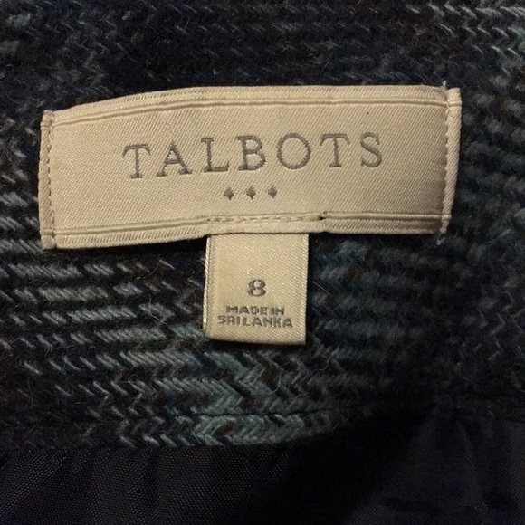 Pretty blue plaid wool/polyester skirt - Picture 3 of 7